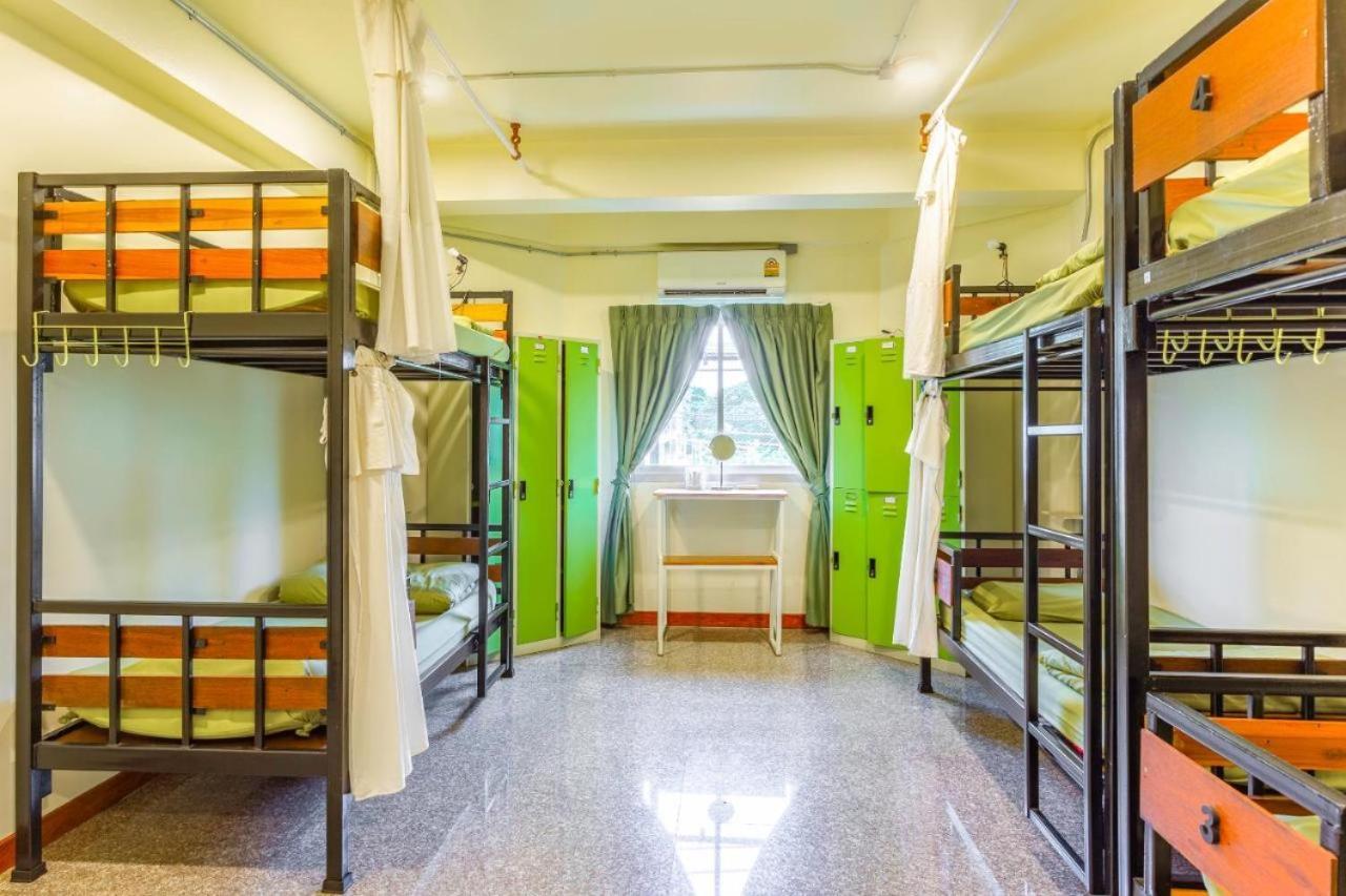 Oyo 75416 Rama3 Sunrise Hostel กรุงเทพมหานคร ภายนอก รูปภาพ